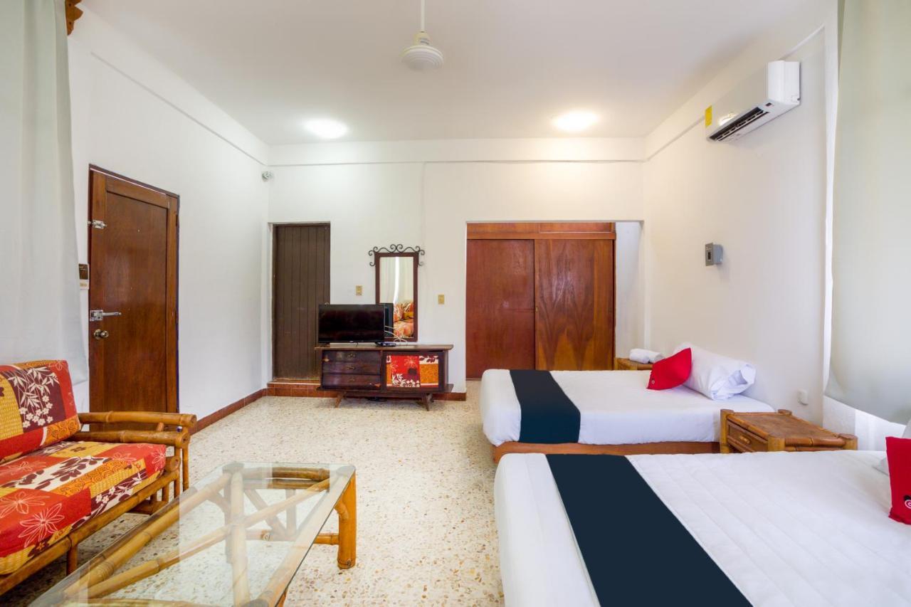 זיהואטנחו Hotel Adelita מראה חיצוני תמונה