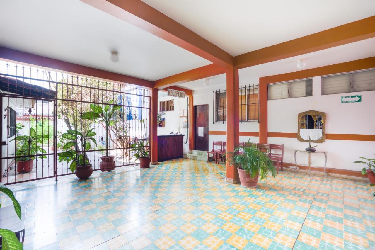 זיהואטנחו Hotel Adelita מראה חיצוני תמונה