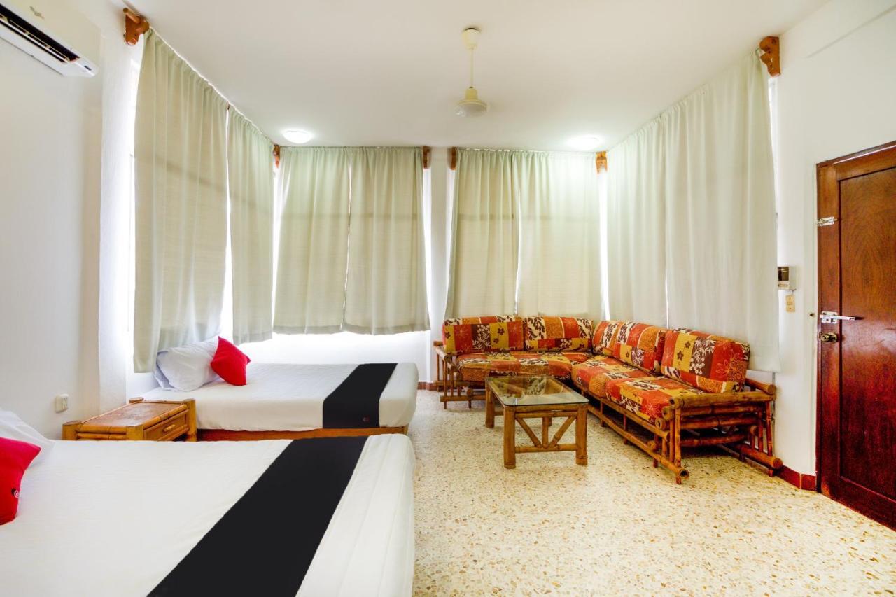 זיהואטנחו Hotel Adelita מראה חיצוני תמונה